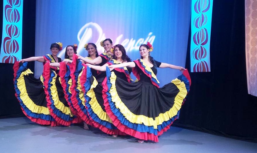 Grupo Folklorico Tradiciones performs “Suena la Tambora” by Ernesto Gutiérrez Mejía. The group promotes Colombian & Latin Ameican culture through dance.